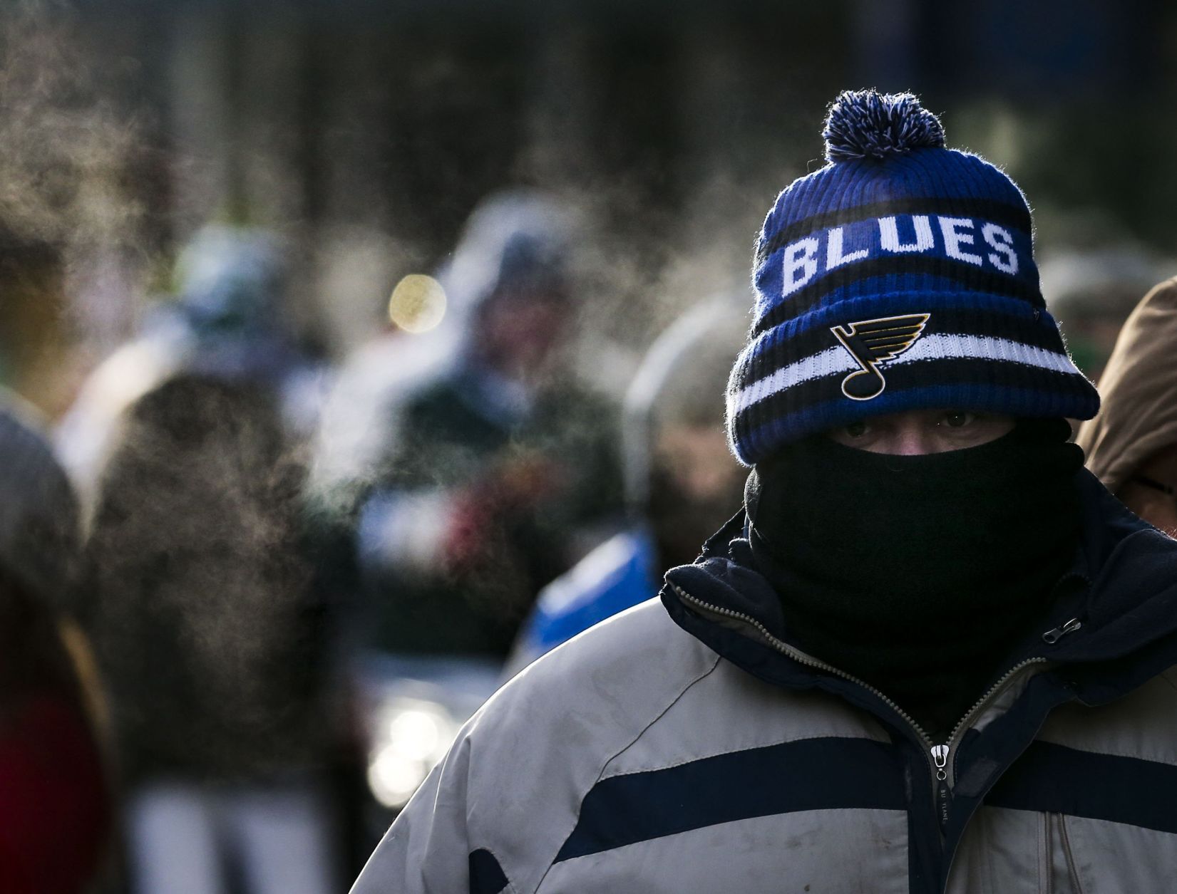 Fans brave the cold before Winter Classic